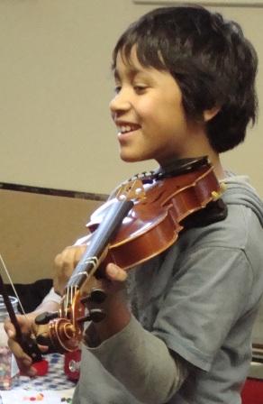 smiling violinist