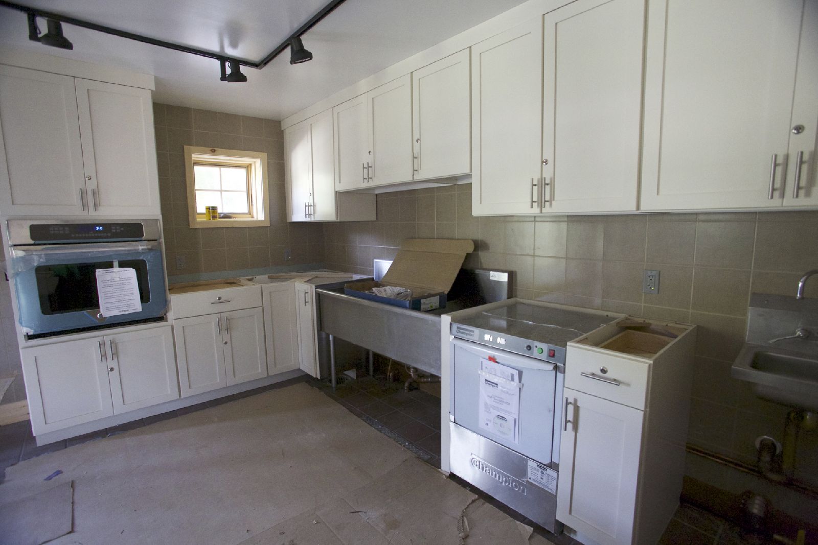 kitchen_7_14.jpg
